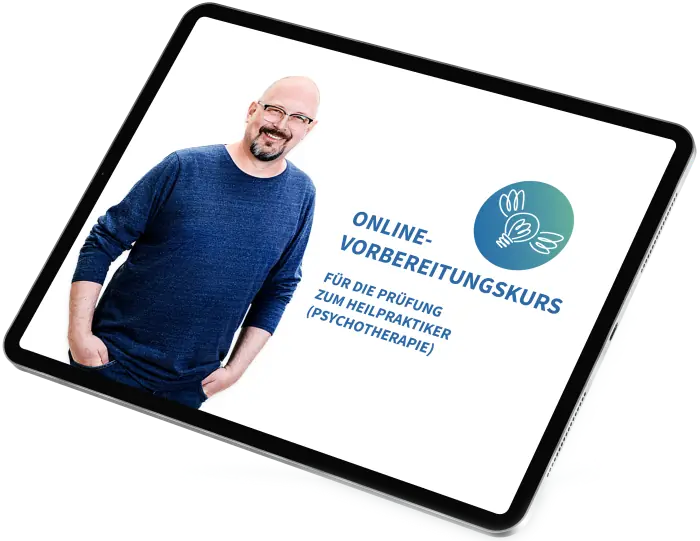 HPP-Online-Kurs auf Tablet Online-Kurs zur HPP-Prüfung auf Tablet, Jens Helmig am Bildschirm